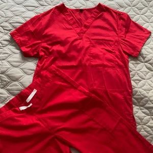 Canada Goose red scrub set